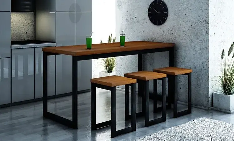 Metalowe taborety w stylu loft